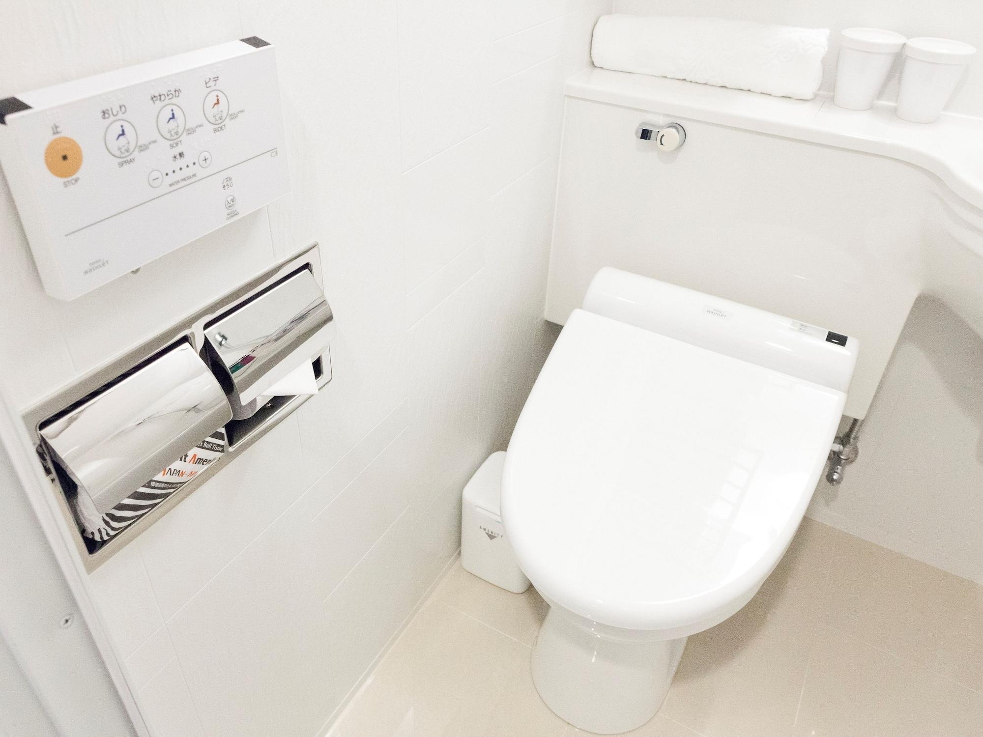 APA Hotel Higashi-Umeda Minami-morimachi-Ekimae Osaka Eksteriør billede